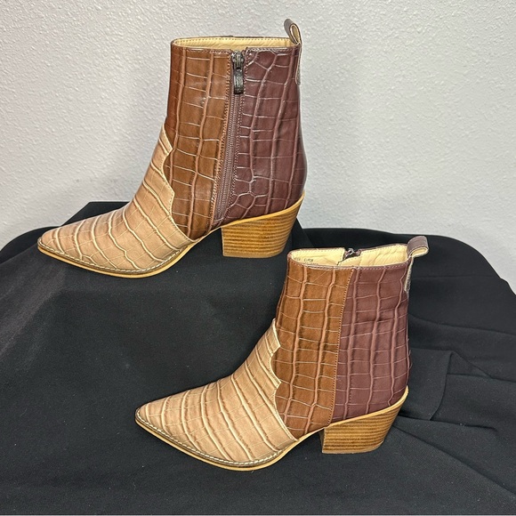 Arider Girl Shoes - Arider Girl Delite Crocodile Print Ankle Boot